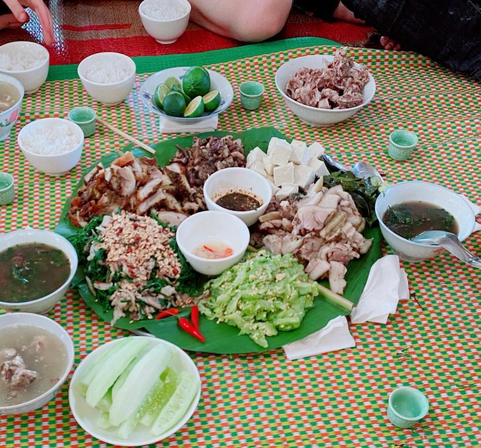 Duy Homestay Du Gia Làng Cac Exteriör bild