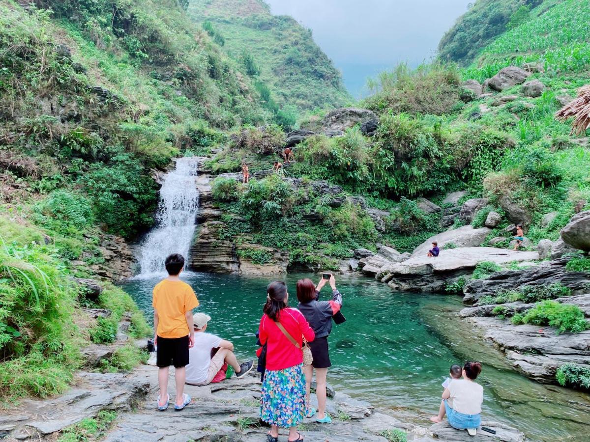 Duy Homestay Du Gia Làng Cac Exteriör bild